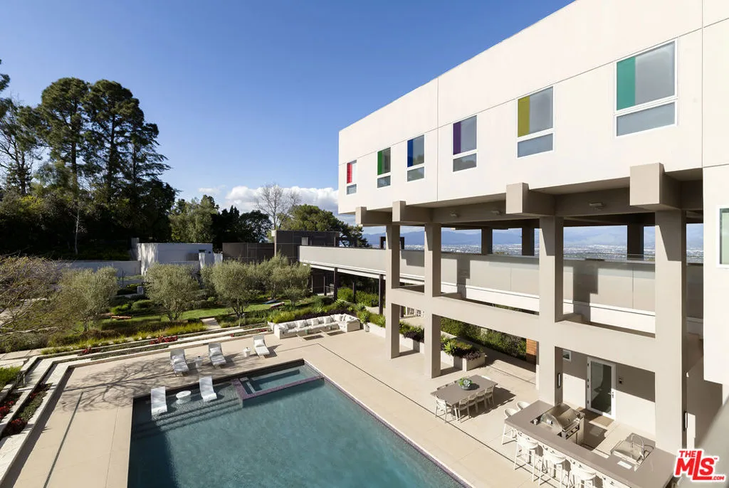 15210 Antelo Place, Los Angeles, California 90077 home-pic-41